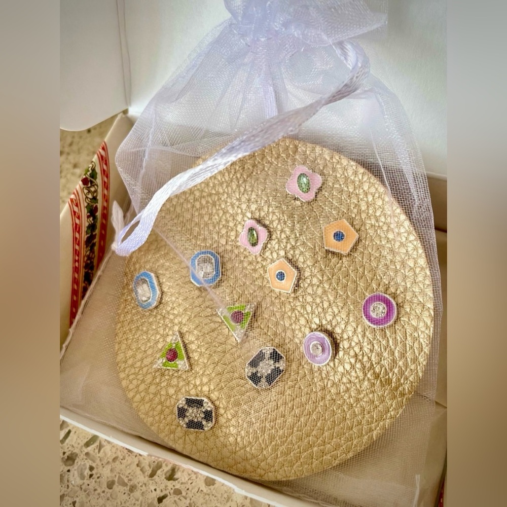 NIB Plunder Saoirse Stud Set - SIX PAIRS!